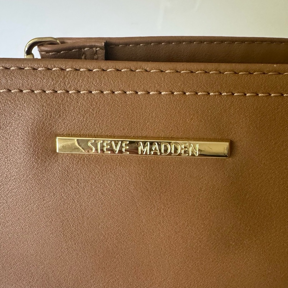 Steve Madden Brown Crossbody Bag - Picture 10 of 13